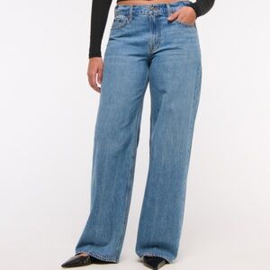 Abercrombie & Fitch blue low rise jeans